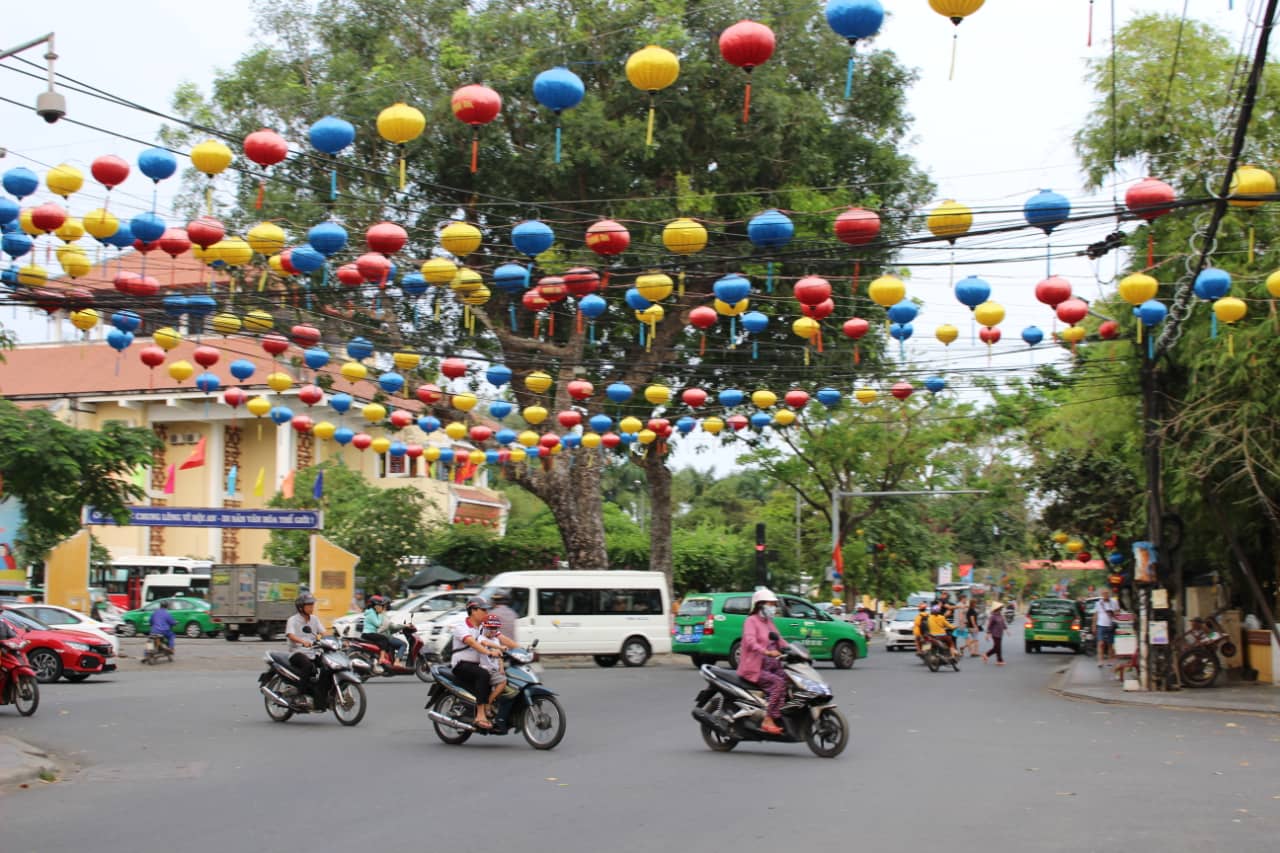 Centrum Hoi An - miasta słynącego z lampionów.