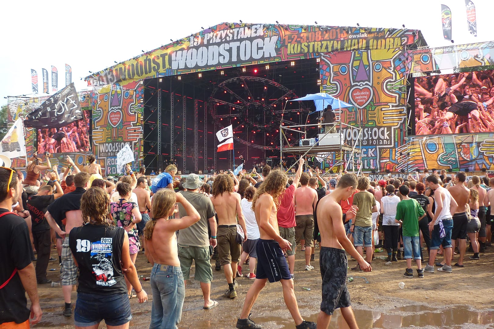 Główna scena na przystanku Woodstock 2013 r.